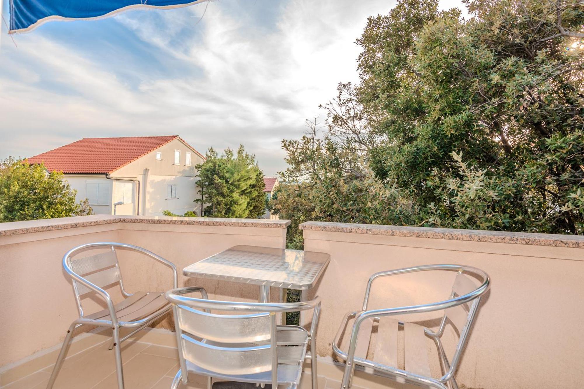 מאנדרה Apartments Tauzer מראה חיצוני תמונה